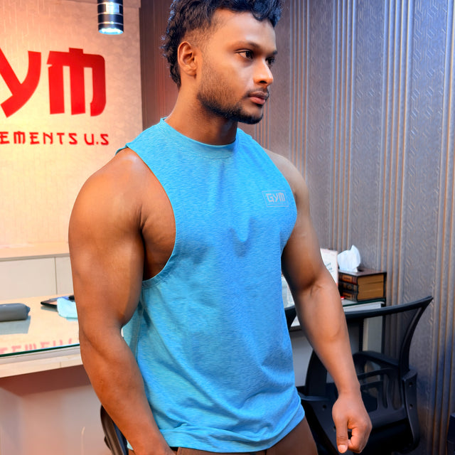 Men’s athletic stringer in sky blue, sleeveless gym workout shirt for bodybuilding.